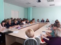 В Сланцах обсудили организацию отдыха детей и подростков в каникулярный период 2019 года